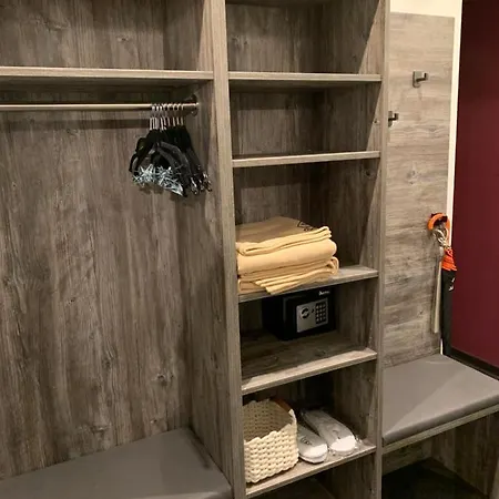 Apartment Mirandum