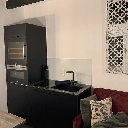 Mirandum Apartment *